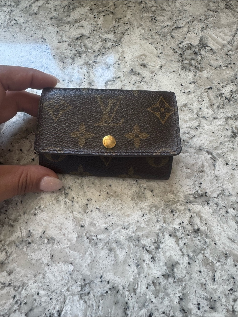 Louis Vuitton Monogram Key & Card Holder in Dark Brown with Gold Snap